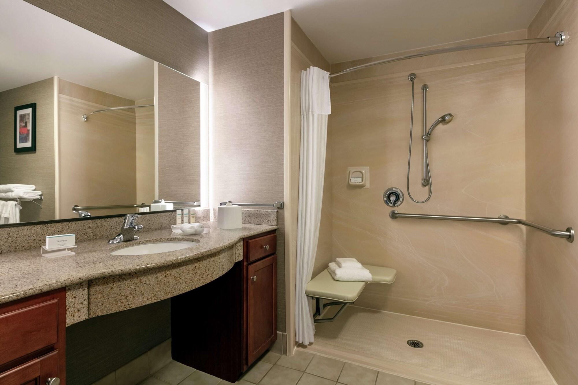 Hotel Homewood By Hilton East-hershey Area
