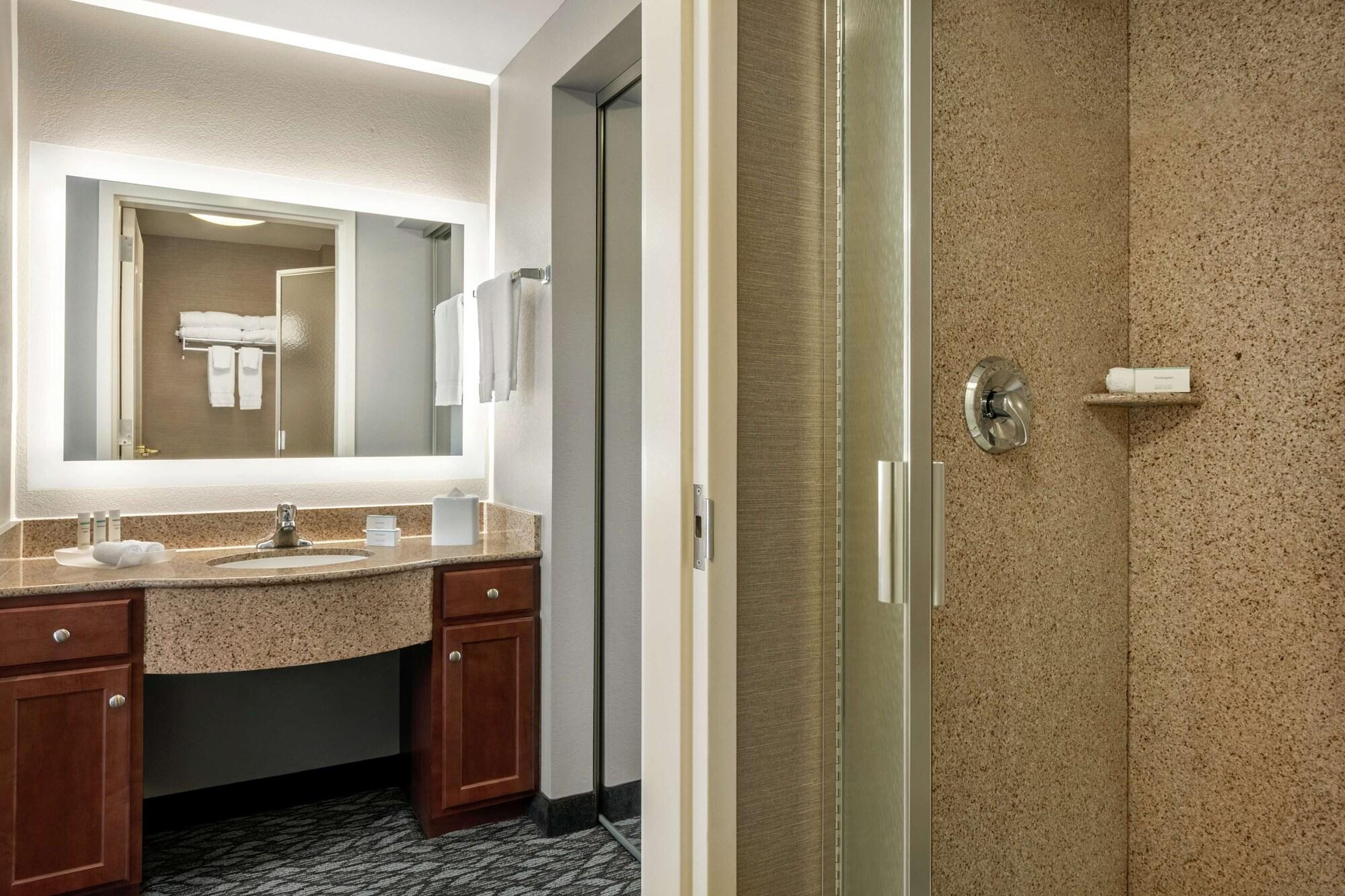 Hotel Homewood By Hilton East-hershey Area Harrisburg